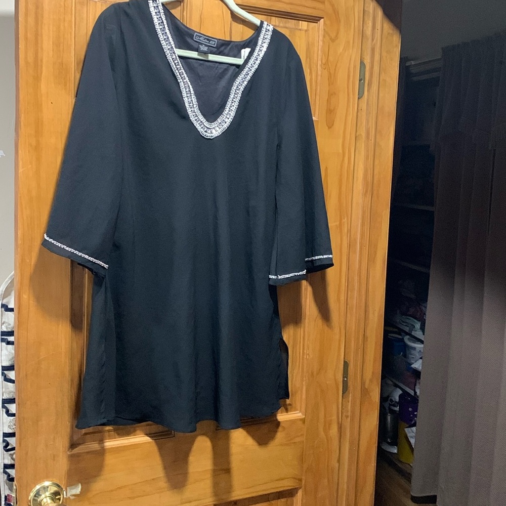 Blouse or shirt
